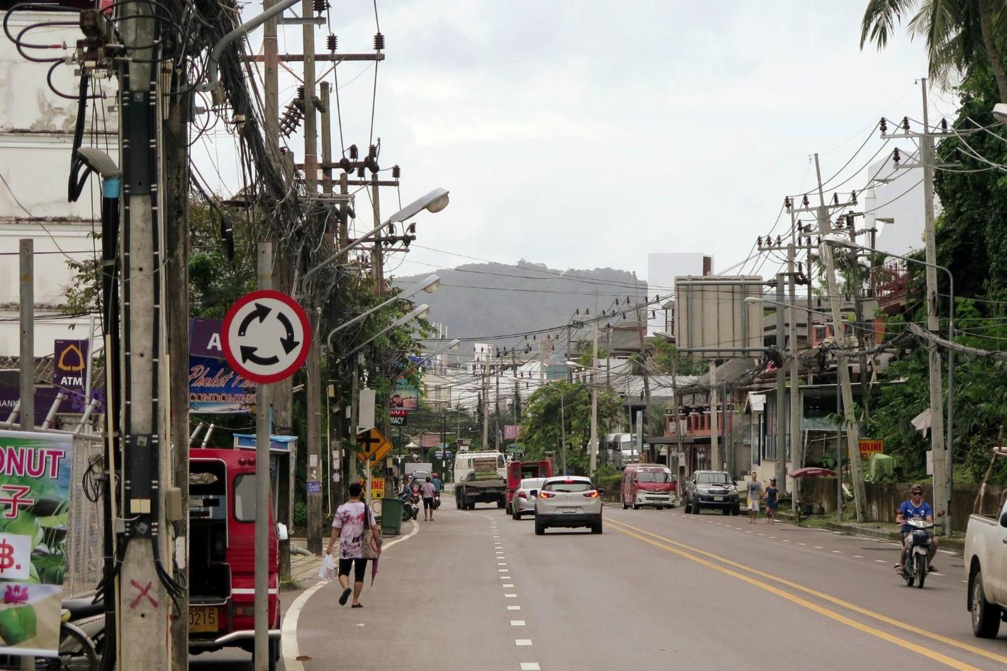 Large 1 Bedroom1 Bathroom 1 Km Walking To Căn hộ *